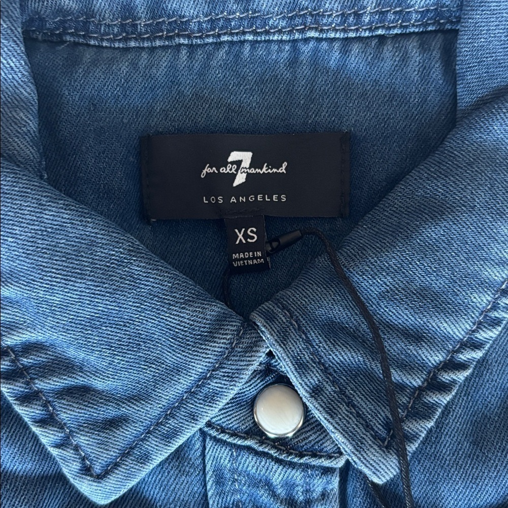 7 For All Mankind Western Denim Shirt in Medium Indigo Size X-Small NWT - Picture 3 of 5